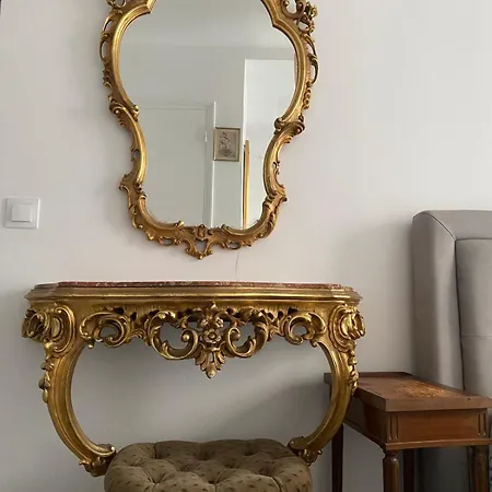 Apartment Del Sarte Montmartre Paris